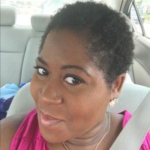 Meet your Posher, Charlene